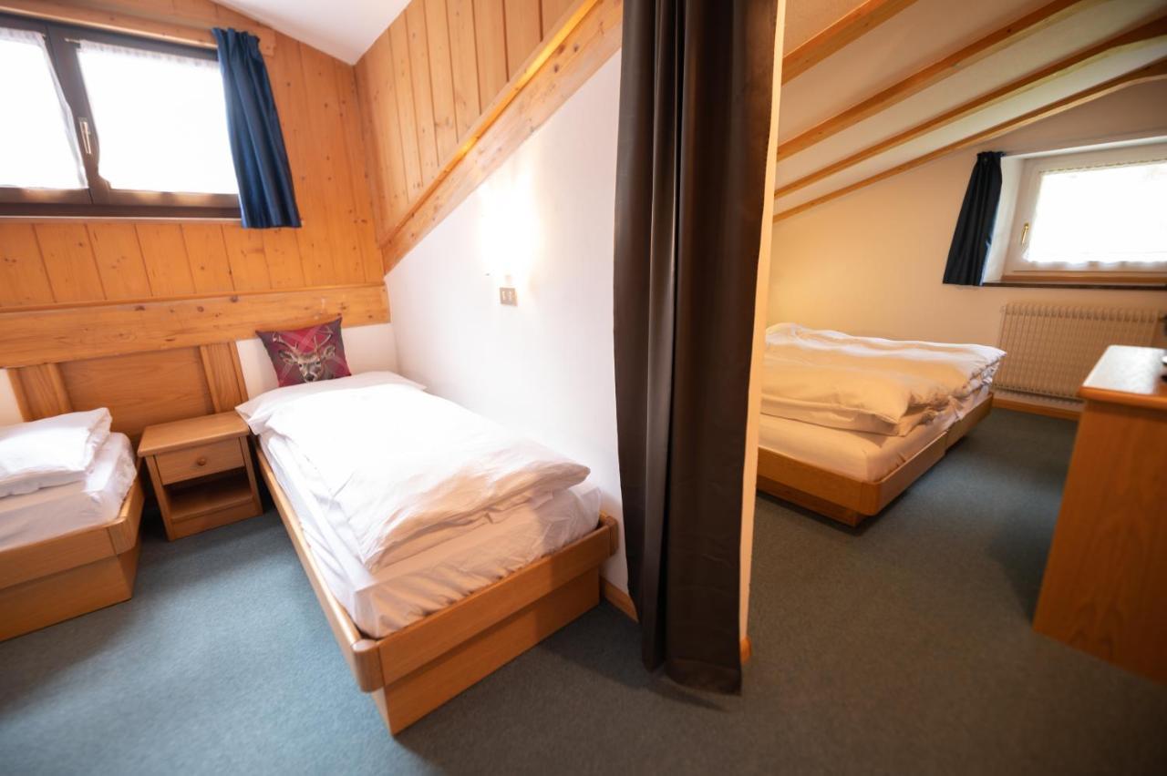 Albergo Arnica Canazei Kültér fotó
