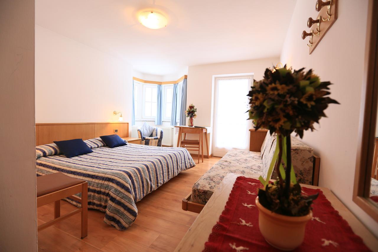 Albergo Arnica Canazei Kültér fotó